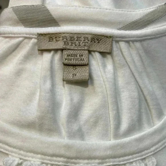 Burberry Brit White Eyelet Crochet Embellished Blouse Size Small Petite - Picture 3 of 7